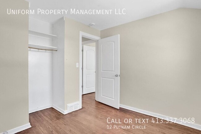 Building Photo - 12 Putnam Cir