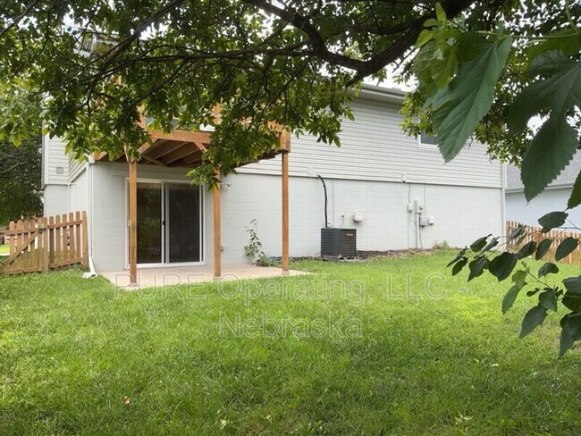 Building Photo - 6408 N 79th Ave