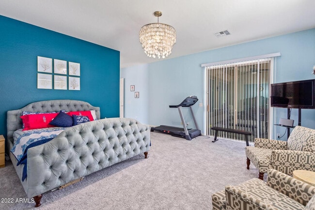 Building Photo - 4250 S Lafayette Dr