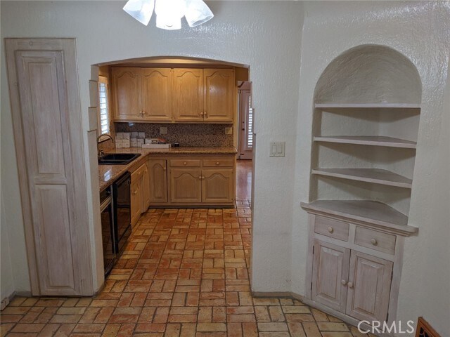 Building Photo - 316 Park Ave