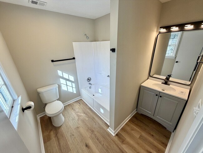 Building Photo - 80 Glenn Burnie Dr