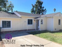 Building Photo - 2438 Upland Dr