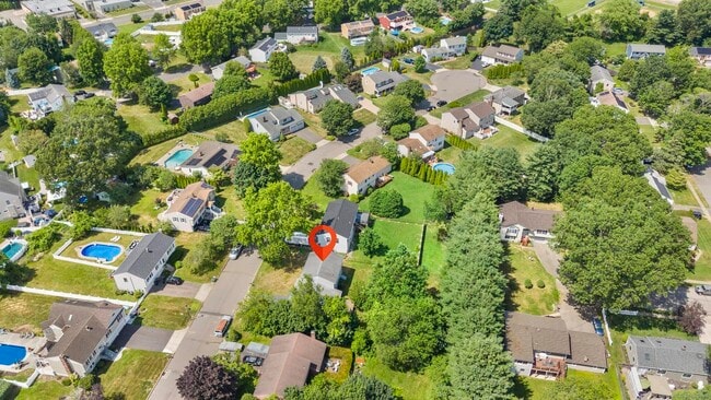 Building Photo - 21 Lyda Dr