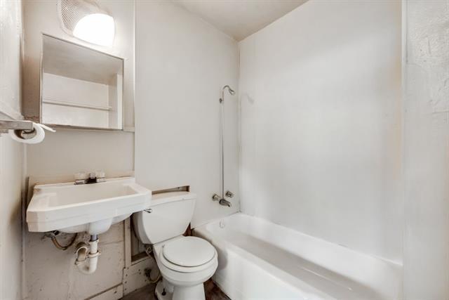 Building Photo - 1615 Alston Ave