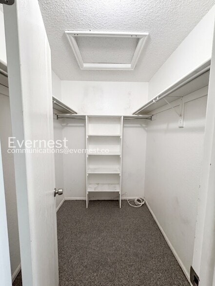 Building Photo - 8035 W Eastman Pl