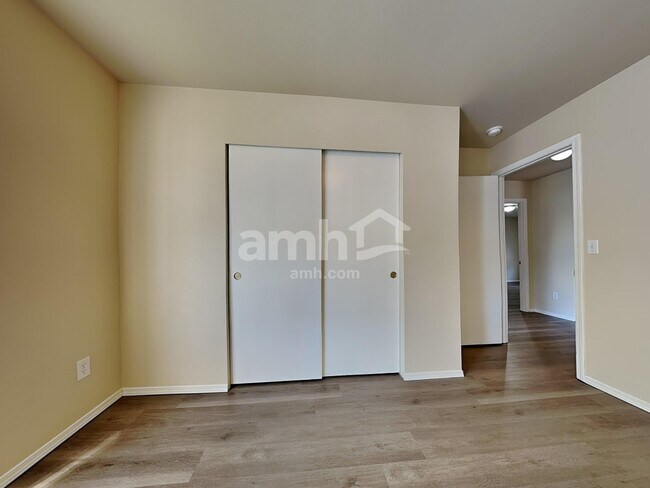 Building Photo - 13310 120th Ave E