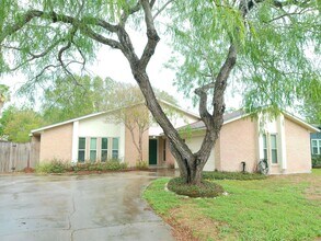 Building Photo - 6306 Kristin Dr