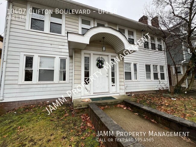 Primary Photo - Edgewater 4 Bed Duplex!