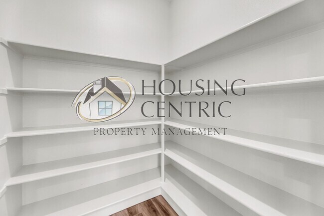 Building Photo - Exceptional Newer Construction Executive Rental in El Dorado Hills