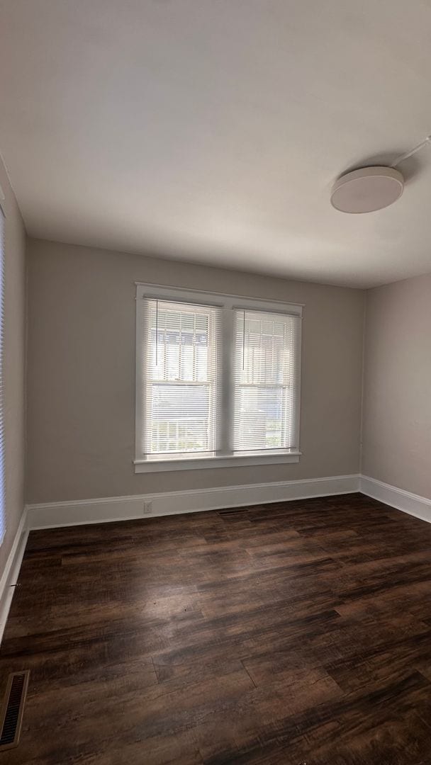 Building Photo - 407 St Andrew St