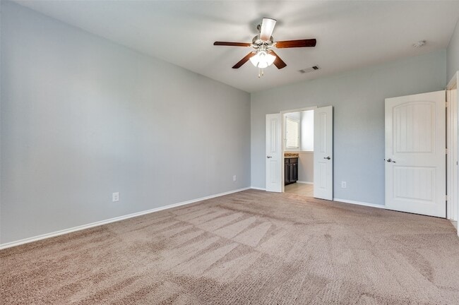 Building Photo - 1012 Lake Meadow Ln