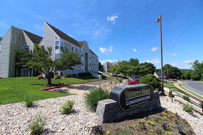 Building Photo - 1380 Hunters Rd