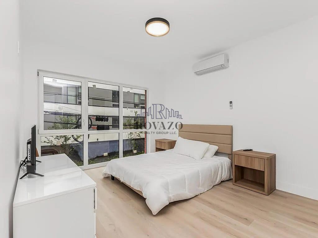 Building Photo - 19 Livingston St