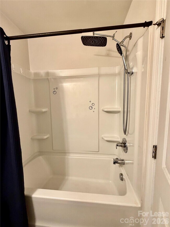 Building Photo - 828 Renee Ave