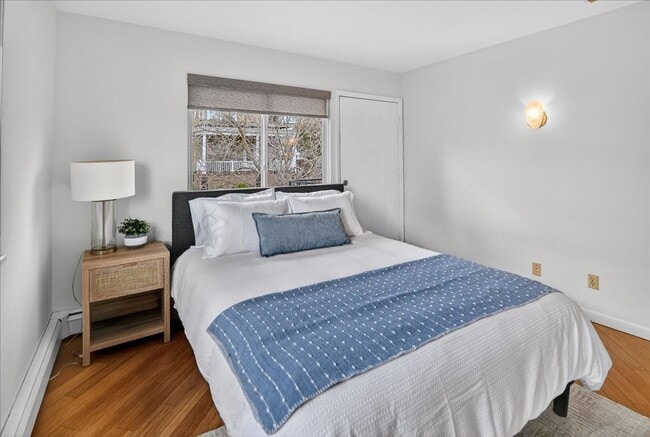 Building Photo - Urban Oasis on the Lake- Condo in Downtown Madison
