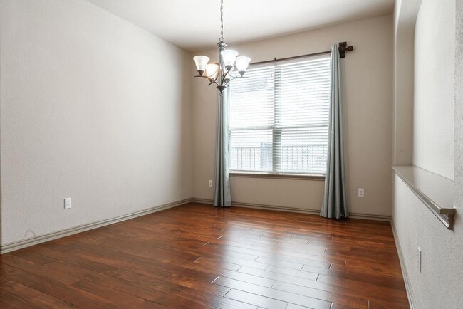 Building Photo - 1509 Greenside Dr