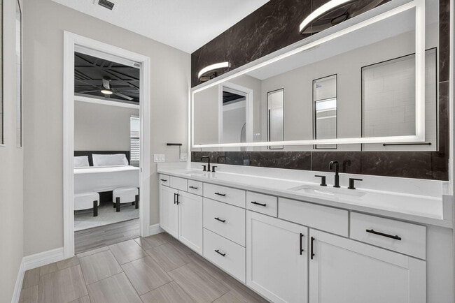 Building Photo - 12534 Triumph Ln