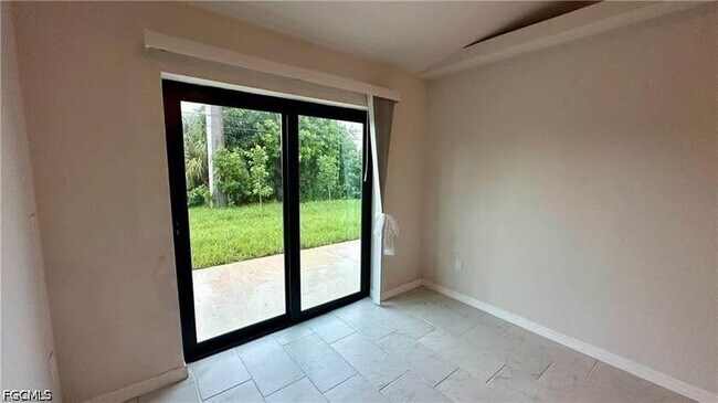 Building Photo - 217 Cape Coral Pkwy W