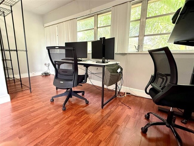 Building Photo - 8757 SW 137th Ave