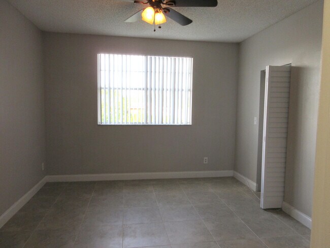 Building Photo - 20889 St Andrews Blvd