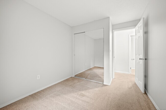 Building Photo - 45 Conestoga Way