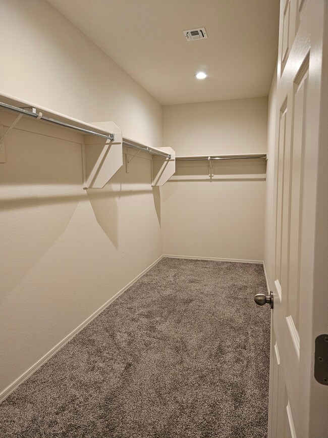 Building Photo - 24388 W Verlea Dr