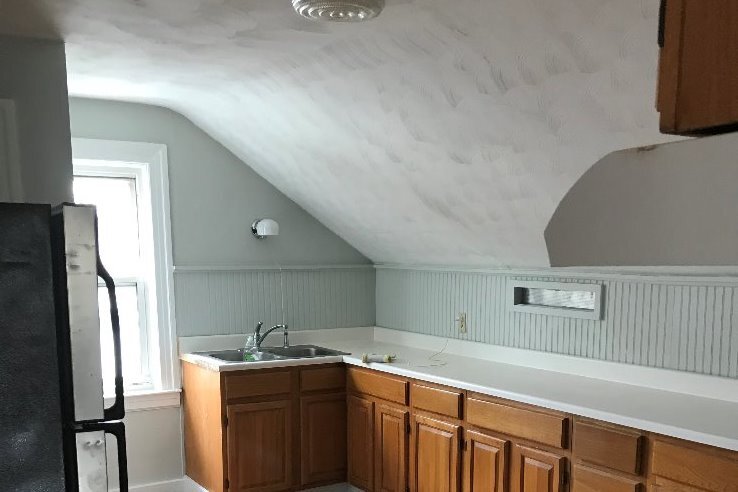 kitchen - 37 Hudson St