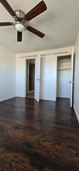 Building Photo - 212 S 93rd Ave