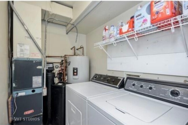 Laundry Room - 80 Cedar Rdg