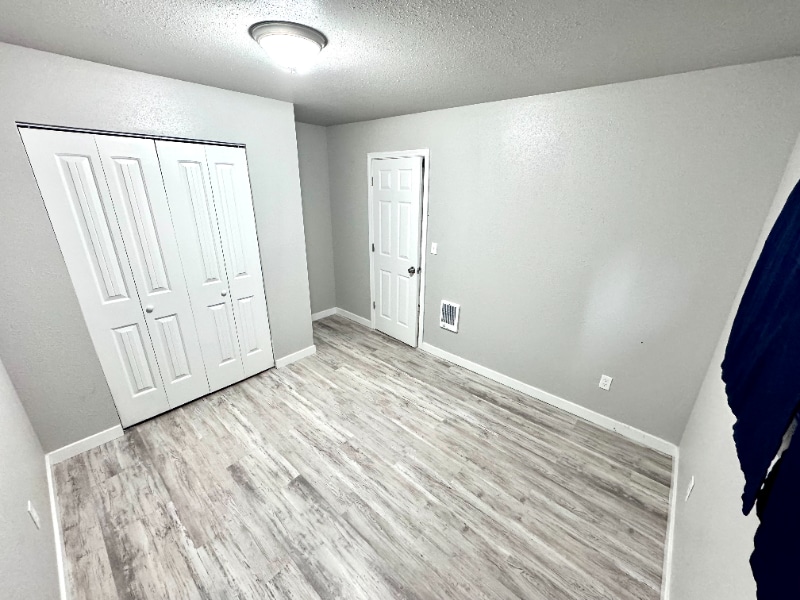 Building Photo - 63671 Harriet Rd