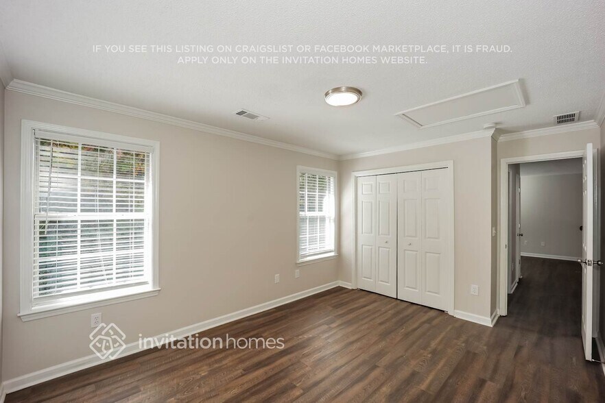 Building Photo - 1173 Rhyne Chase