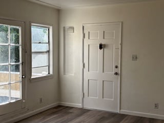 Building Photo - 4259 1/2 Garthwaite Ave