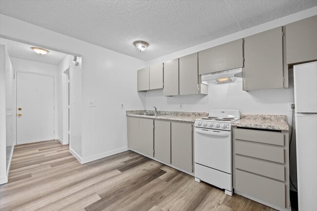 Building Photo - Centennial West Apartments