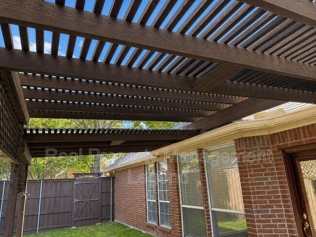 Building Photo - 9518 Prestmont Pl