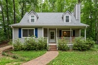 Building Photo - 3 Bedroom, 2 Bath in Hillsborough with Fenced yard! Available in June!