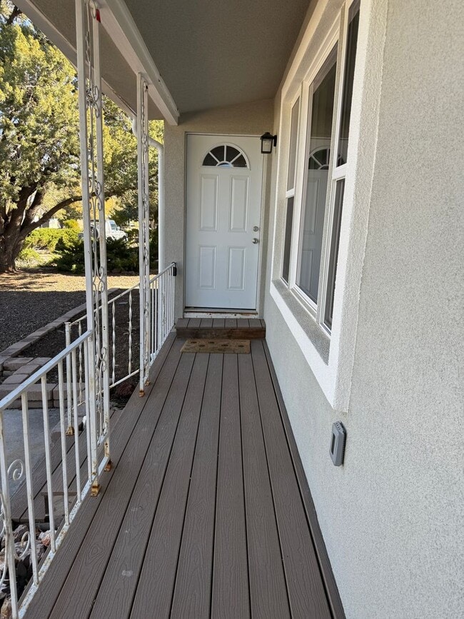 Building Photo - 2 Bedroom, 1 Bath Home in Prescott!