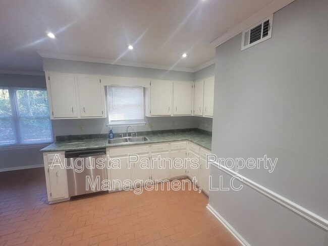 Building Photo - 4768 Red Leaf Ct