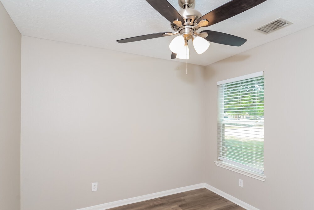 Building Photo - 7719 Balsam Crossing Ln