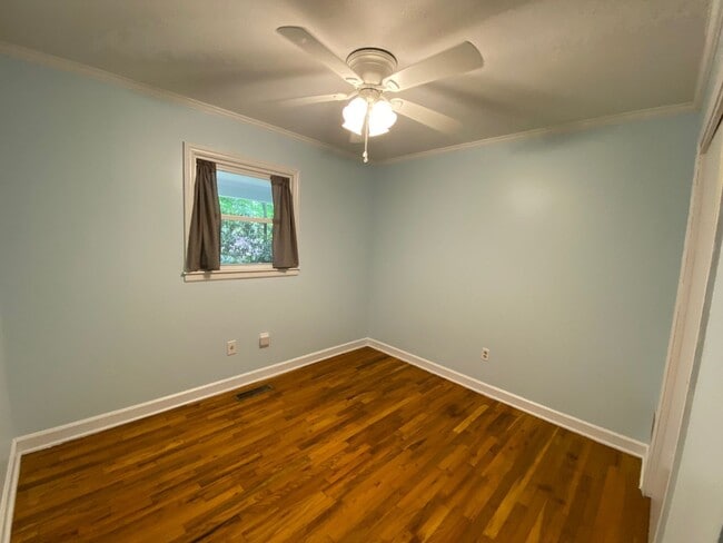 Building Photo - Black Mountain - Wooded lot, One-Level home, Room to Garden!