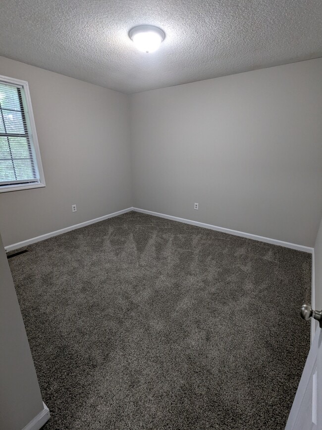 Building Photo - 3722 Wharton Dr