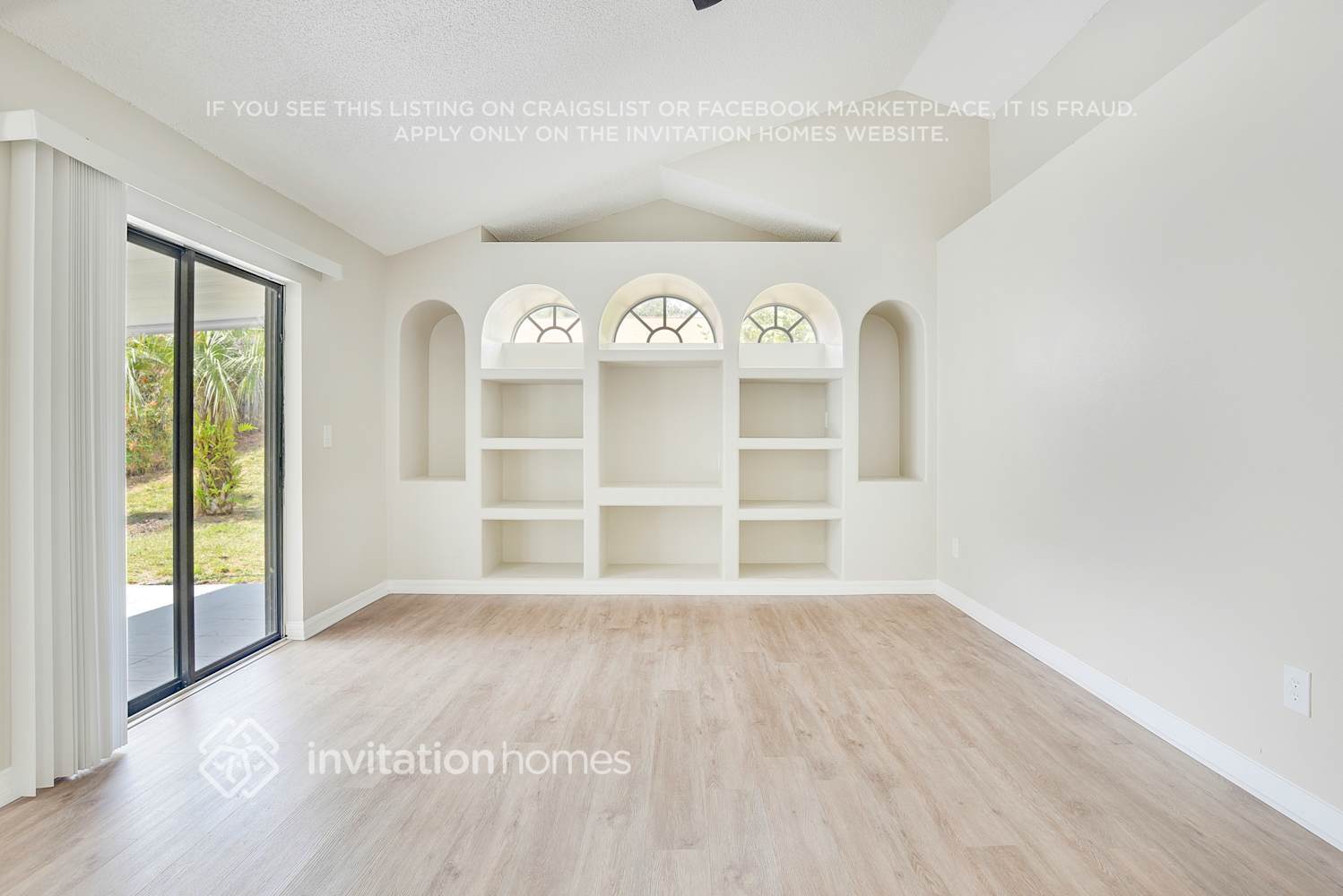 Building Photo - 2621 Alclobe Cir