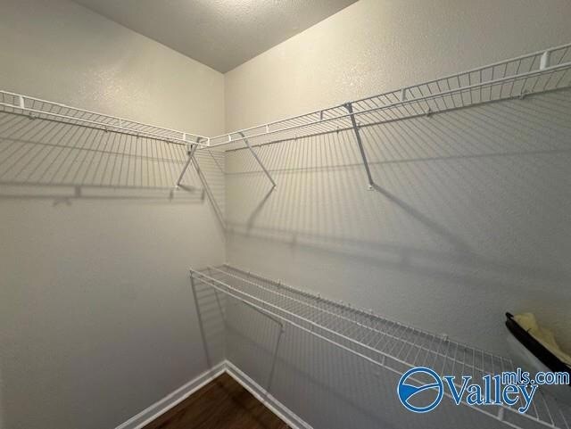 Building Photo - 15261 Tyler Mill Dr