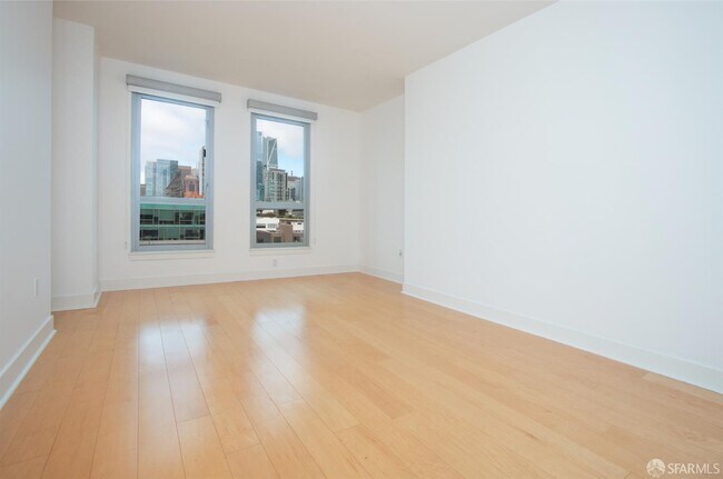 Building Photo - 239 Brannan St