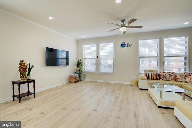 Building Photo - 42363 Alder Forest Terrace