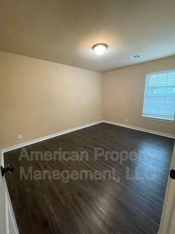 Building Photo - 13022 E 133rd Pl N