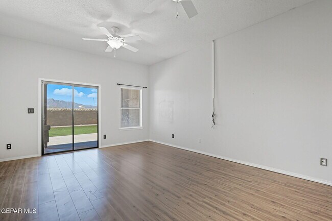 Building Photo - 6933 Jericho Tree Dr