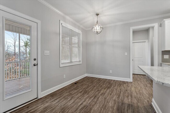 Building Photo - Charming 4 Bed, 3Bath in Clayton, NC