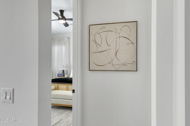 Building Photo - 10051 E Talon Ave