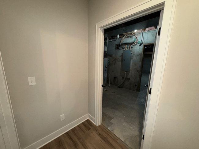 Building Photo - 1439 SW Winthrop Dr