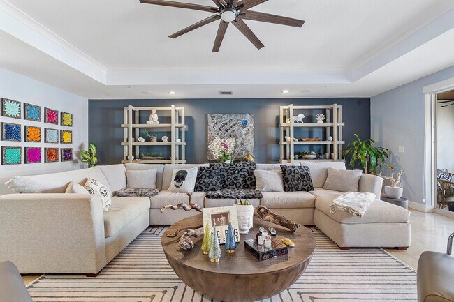 Building Photo - 59 Isle of Venice Dr